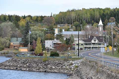 Municipal Beach Pohénégamook